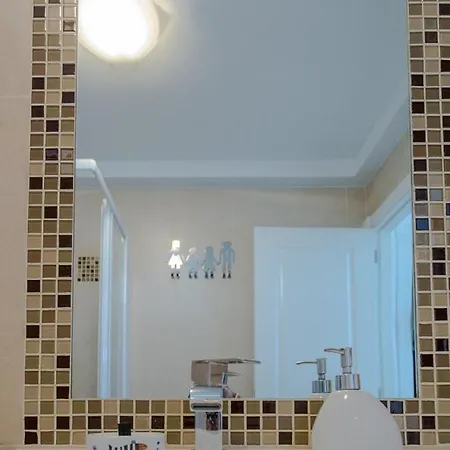 Apartment Flatguest - Adelfas 15 *