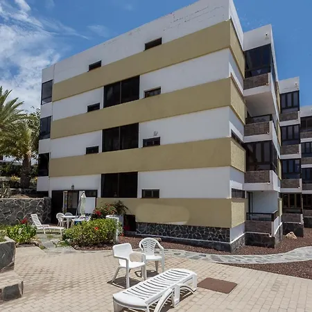 Apartment Flatguest - Adelfas 15