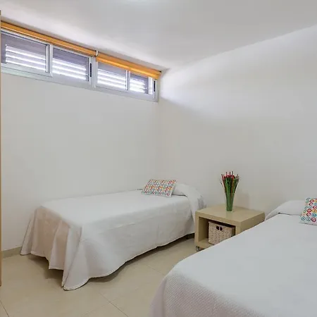 Apartment Flatguest - Adelfas 15 *